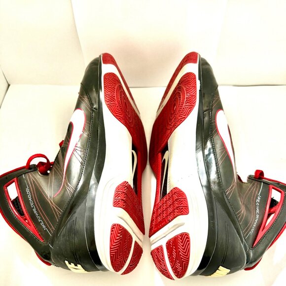 Nike Hypersize 367173-012 High Top Shoes Sneakers Mens US 12 EU 46 Black Red - Picture 1 of 9